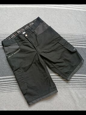 Helly Hansen Men's Black work shorts Man